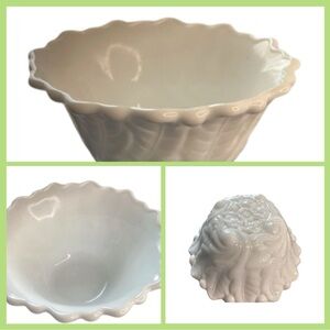2 MilkGlass Footed White DESSERT Bowls Nuts Candy Leaf Design CottageCore Boho